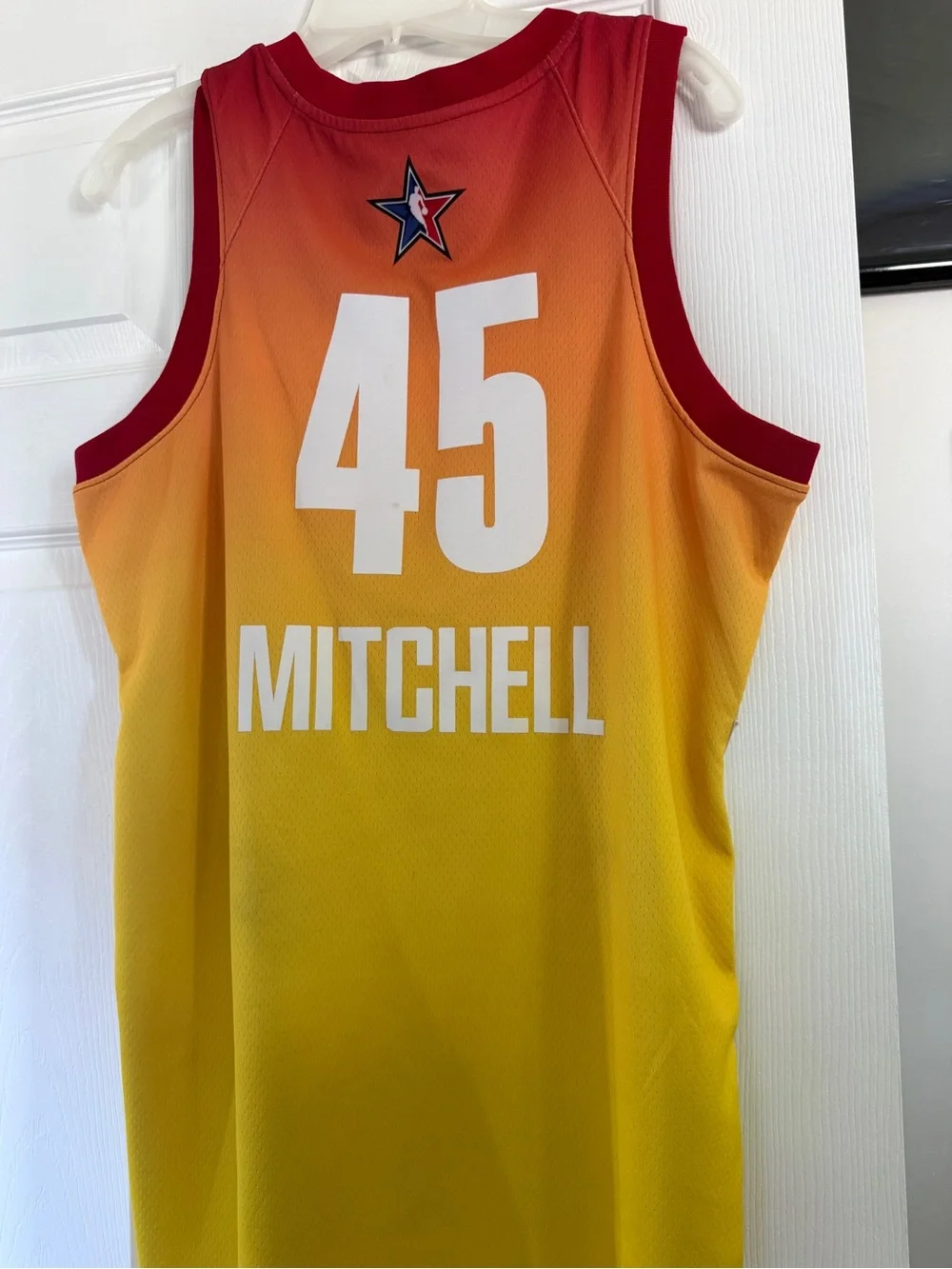 Donovan Mitchell all star jersey
